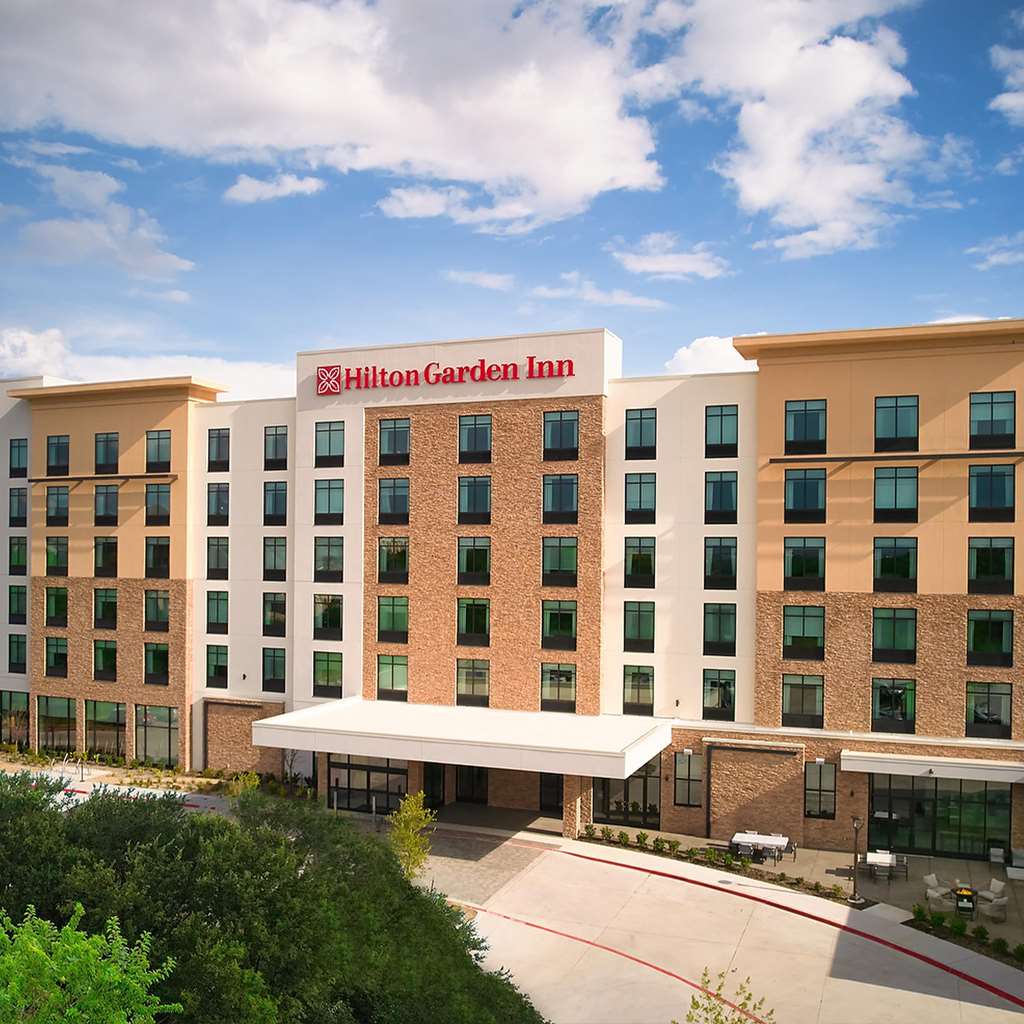 Hilton Garden Inn Grapevine at Silverlake Crossings — 3