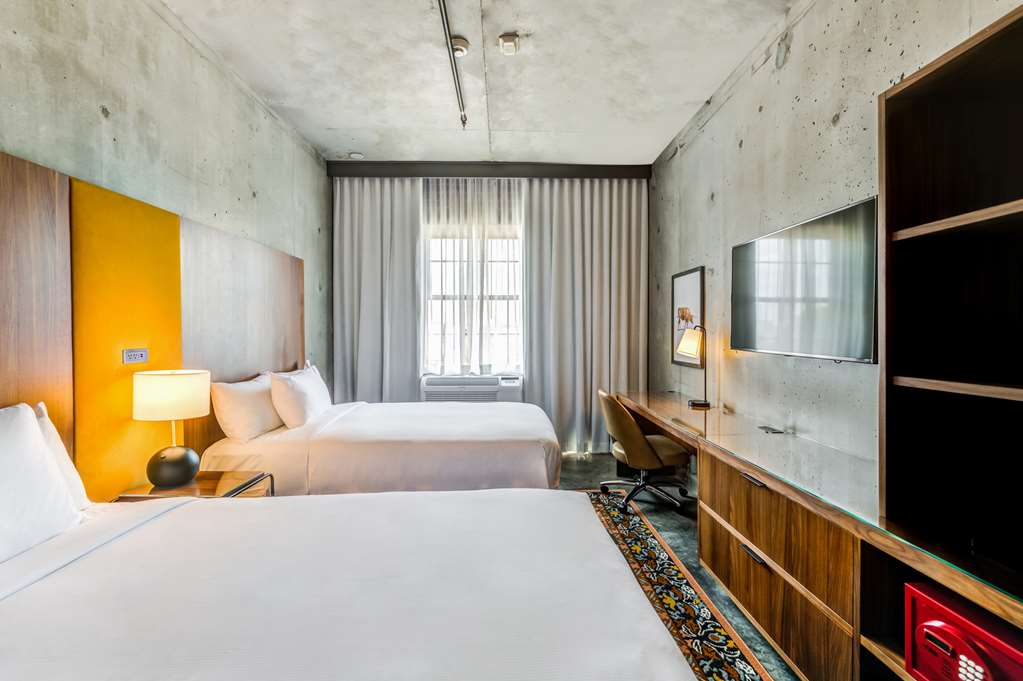NYLO Las Colinas Hotel, Tapestry Collection by Hilton — 4