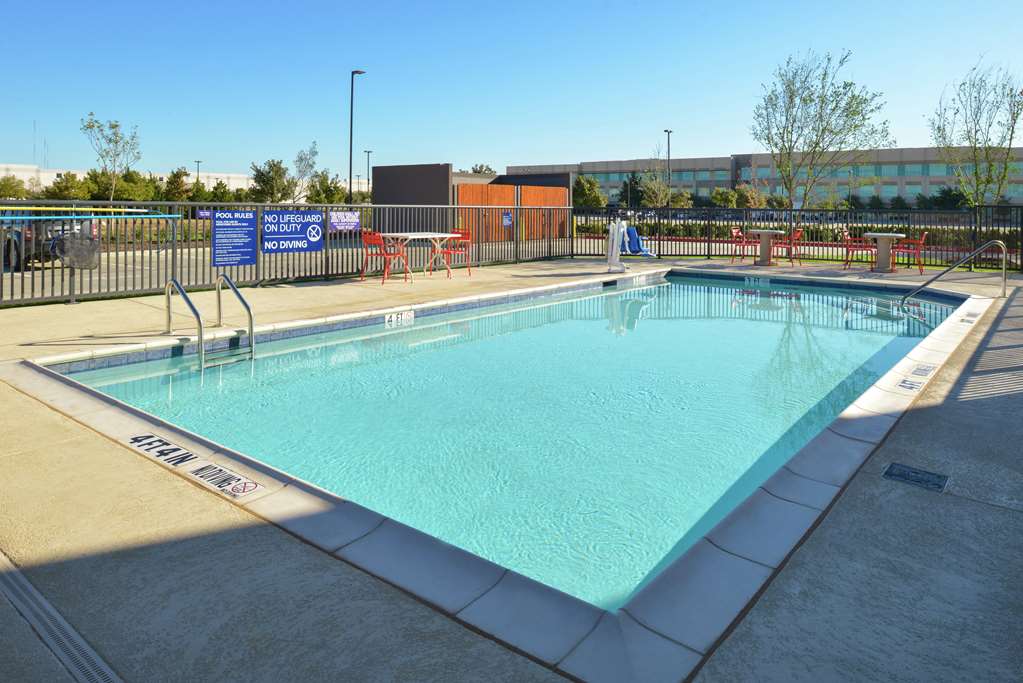 Tru by Hilton Coppell DFW Airport North — 5