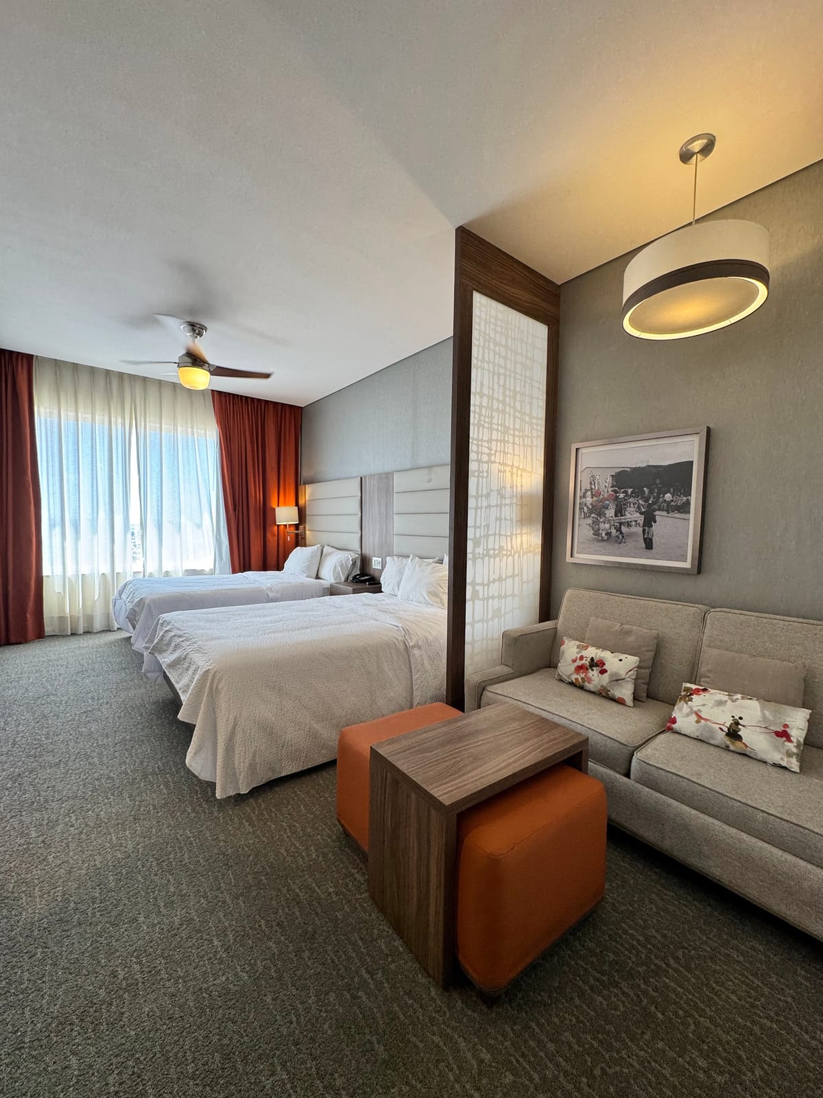 Fiesta Inn Suites Aeropuerto del Bajío — 1