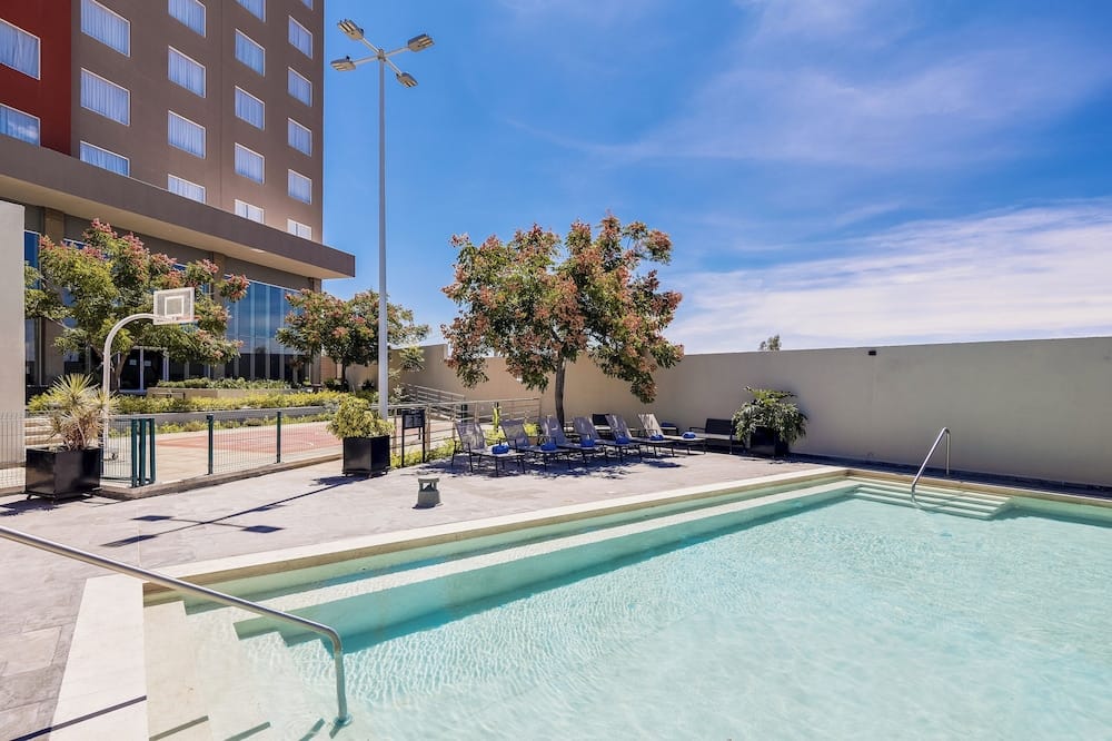 Fiesta Inn Suites Aeropuerto del Bajío — 2