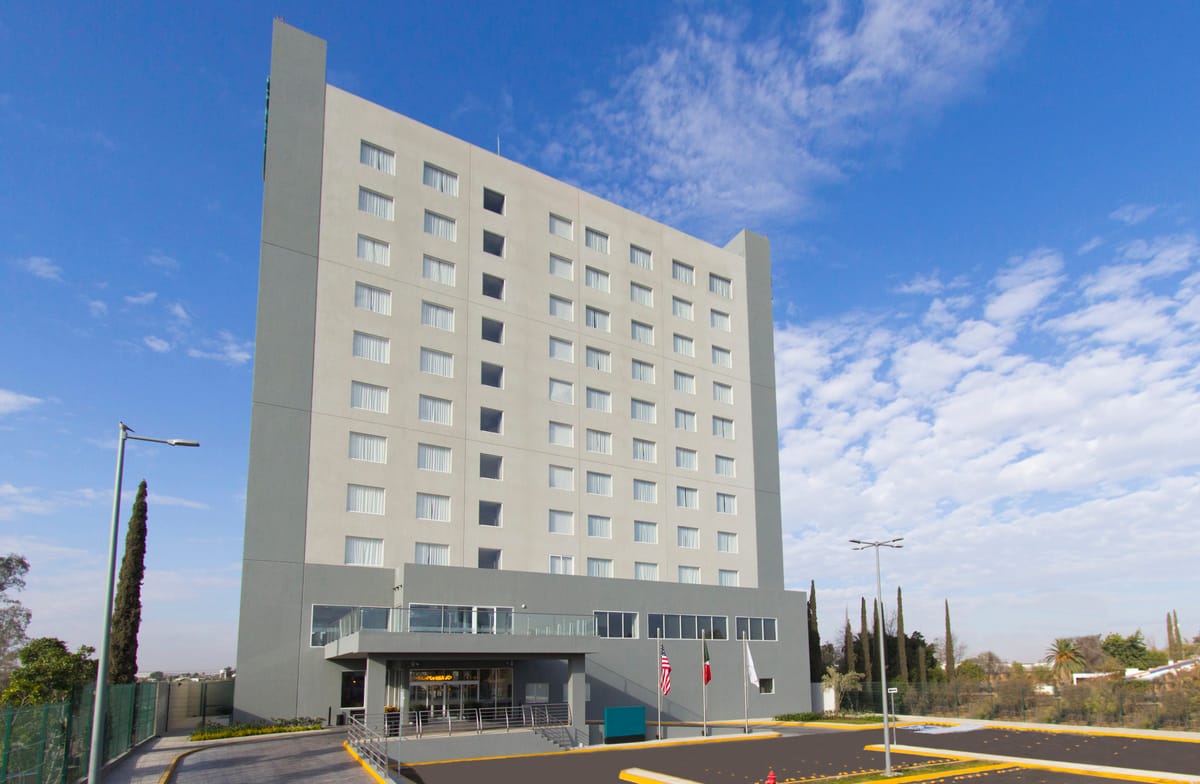 Fiesta Inn Suites Aeropuerto del Bajío — 5