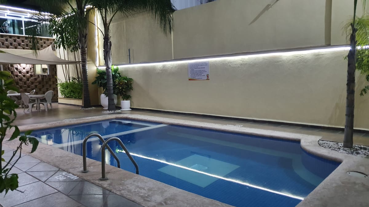 Hotel 5 Inn
