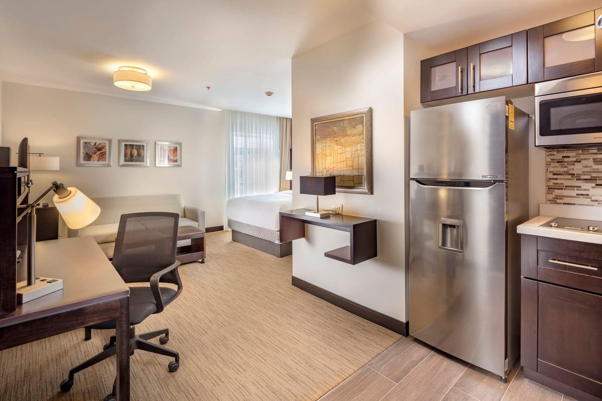 Staybridge Suites Silao by IHG — 1