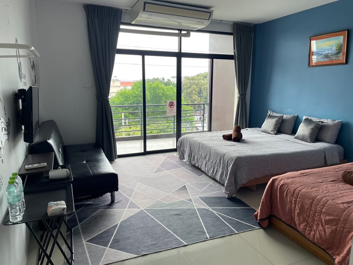 Homey Don Mueang Airport Hostel — 2