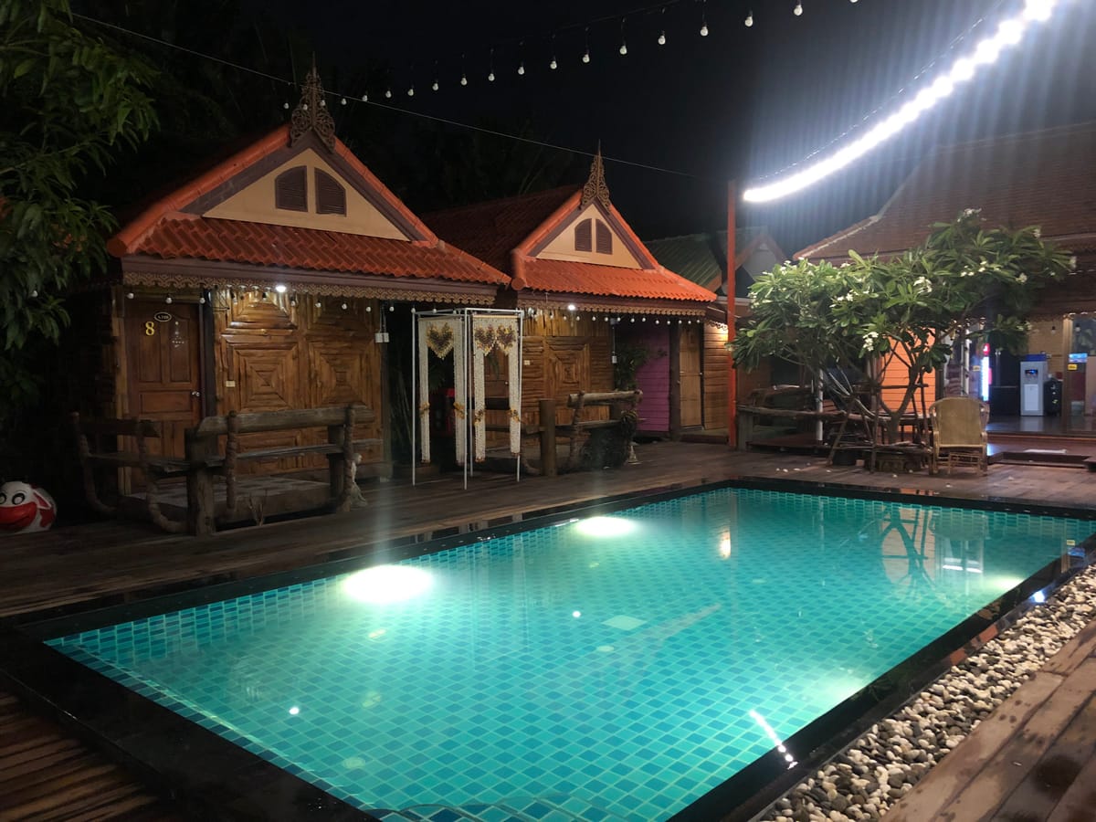 Montri Resort Don Mueang Bangkok — 3