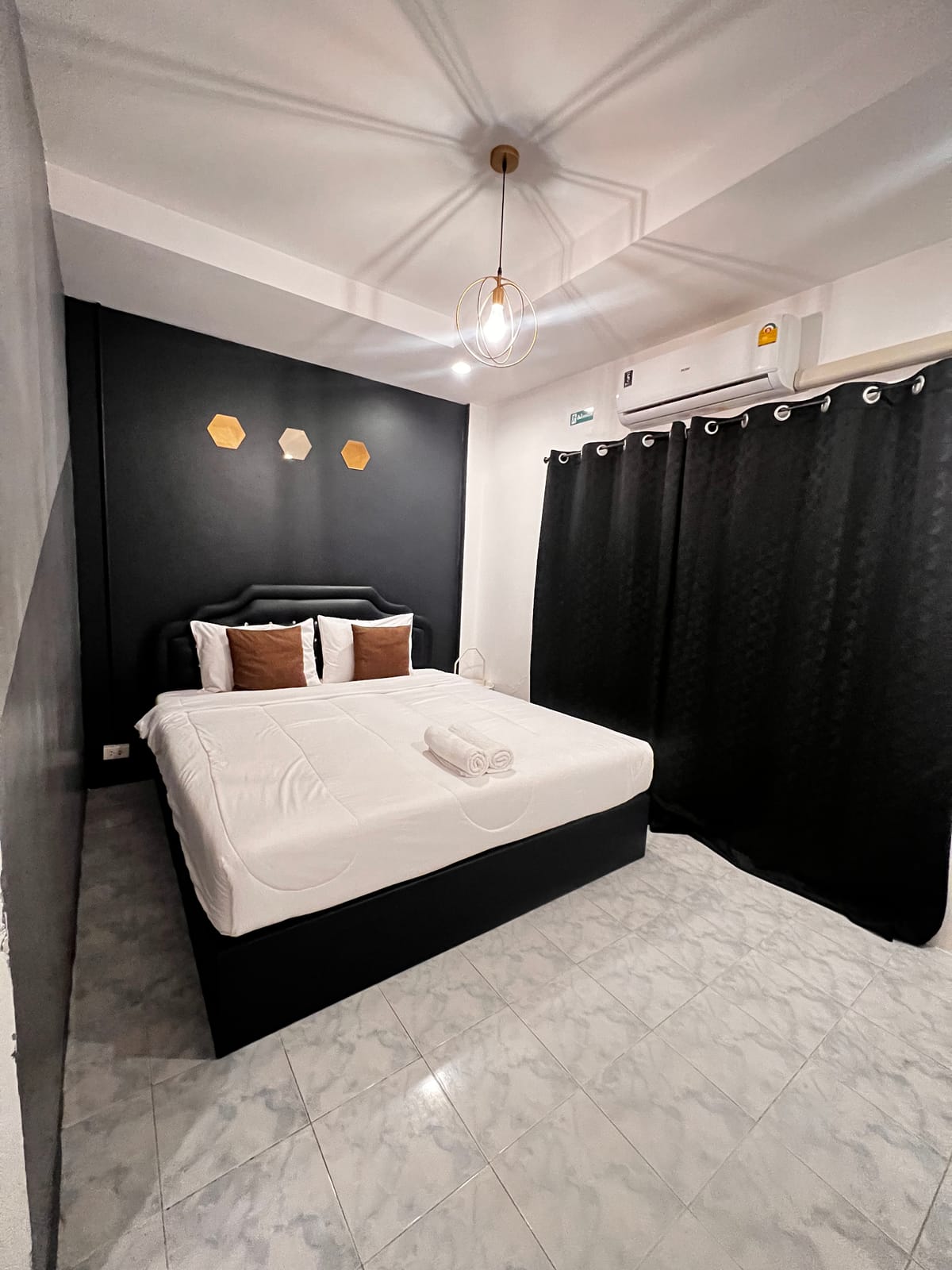 Nap at 265 Don Mueang — 5