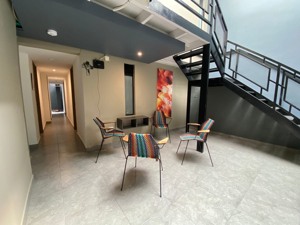 96K Premium Suite — 4