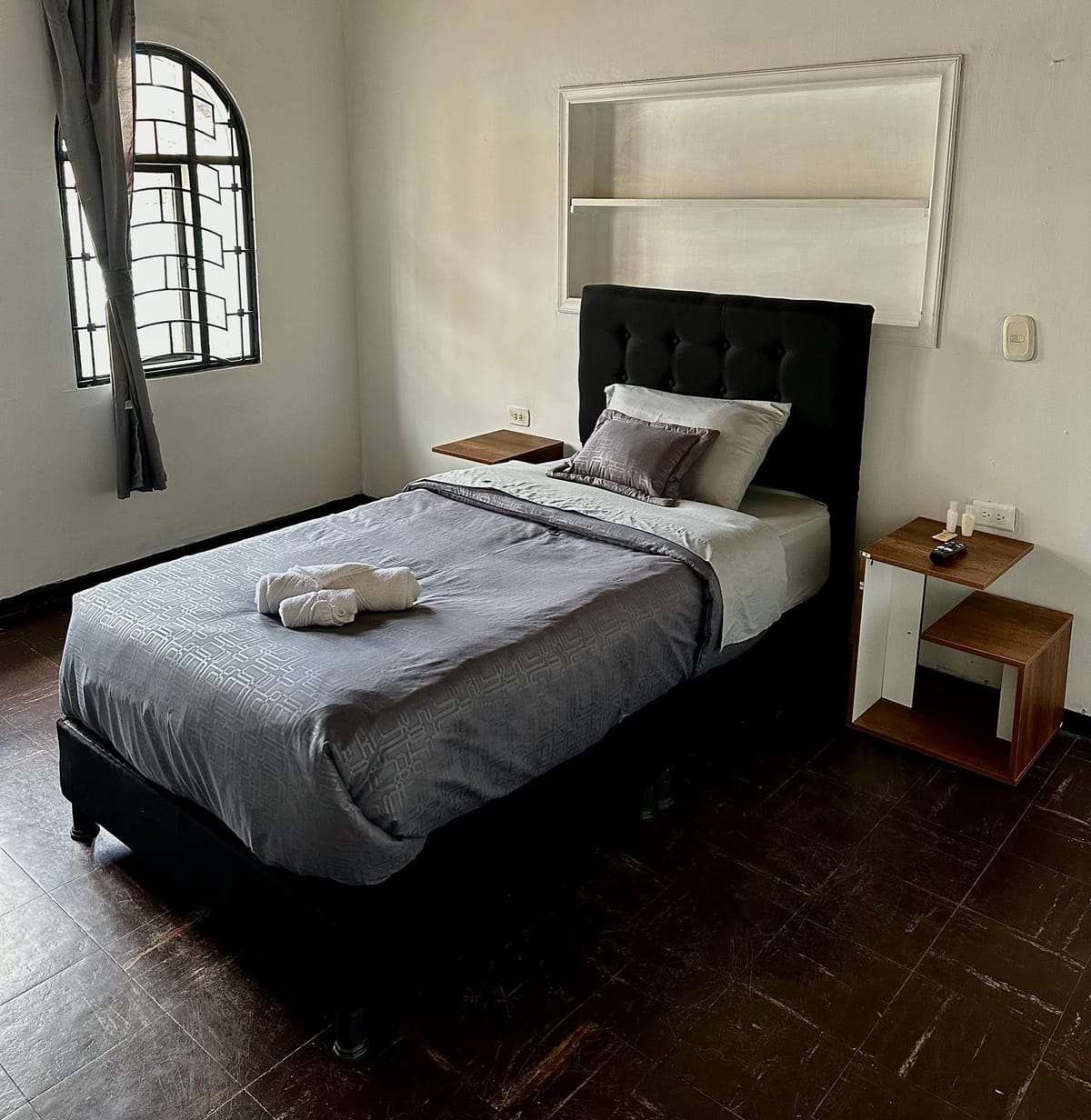 H&L Hotel Boutique — 1