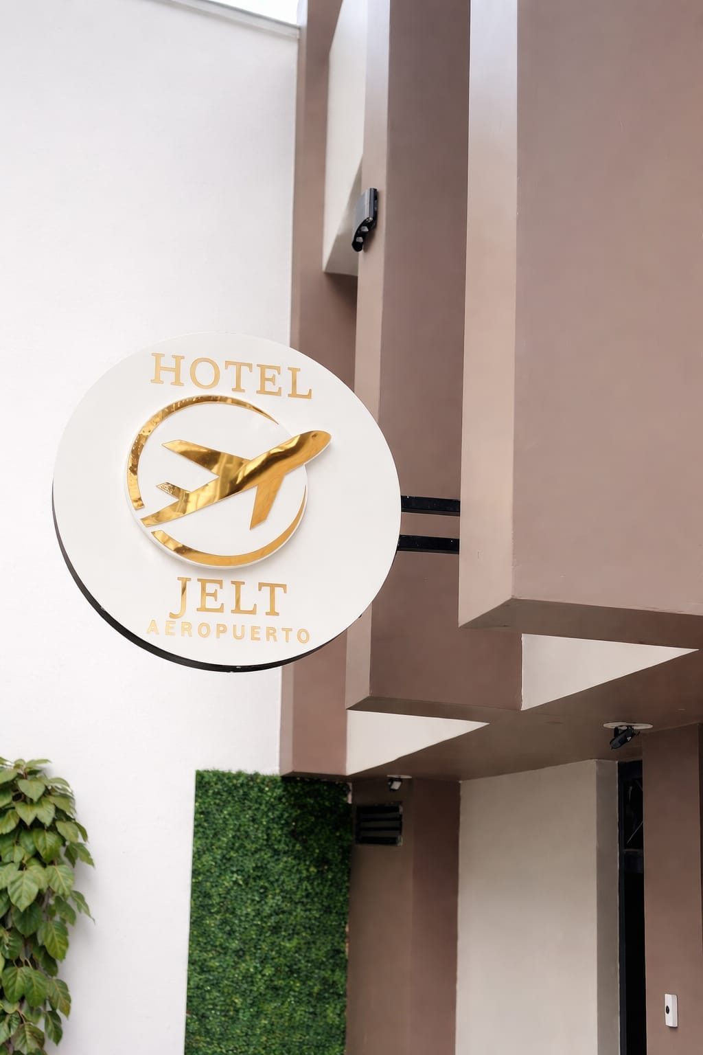 Hotel Jelt Aeropuerto ( El Dorado) — 4