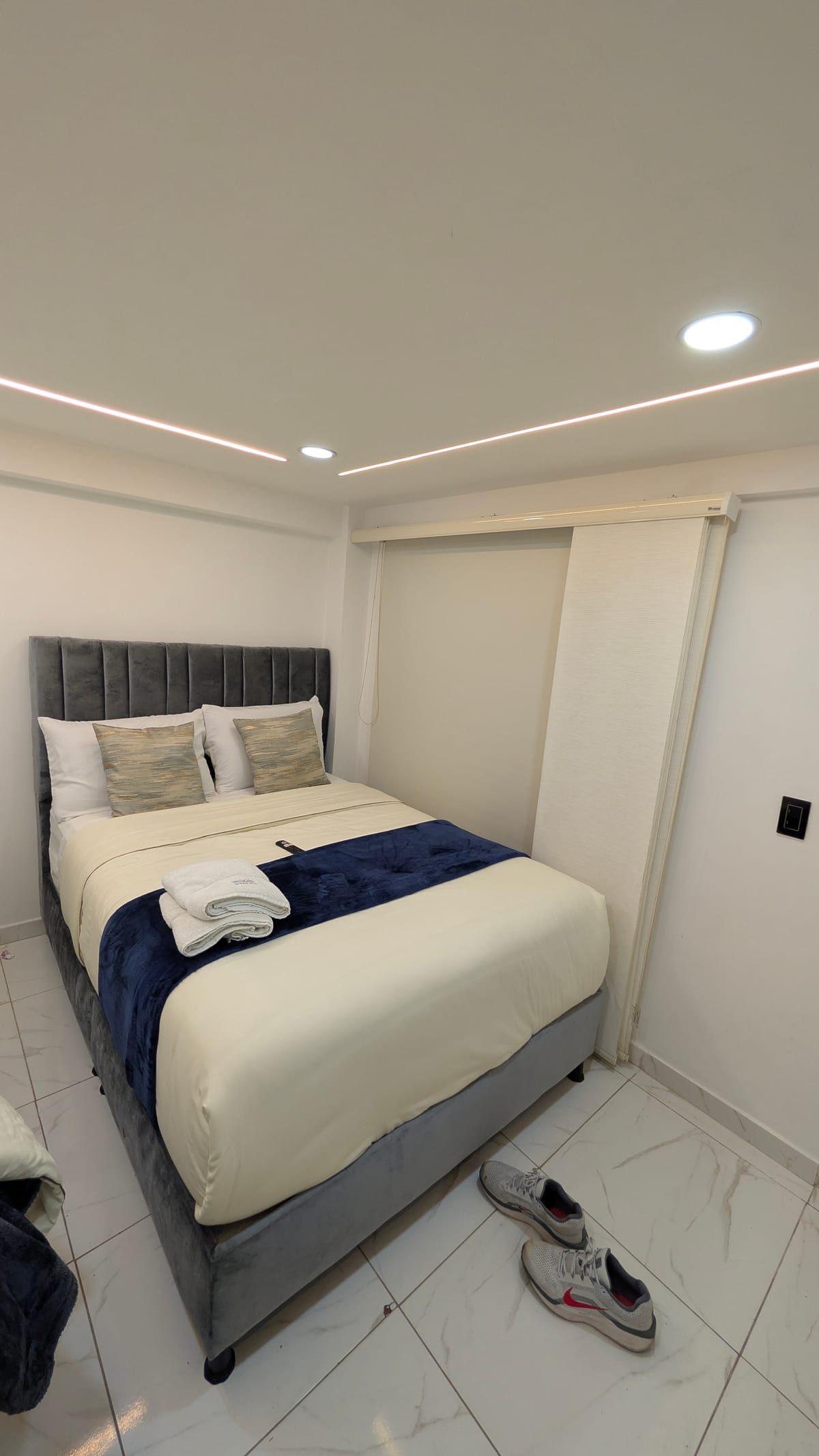 Hotel West Inn — 2