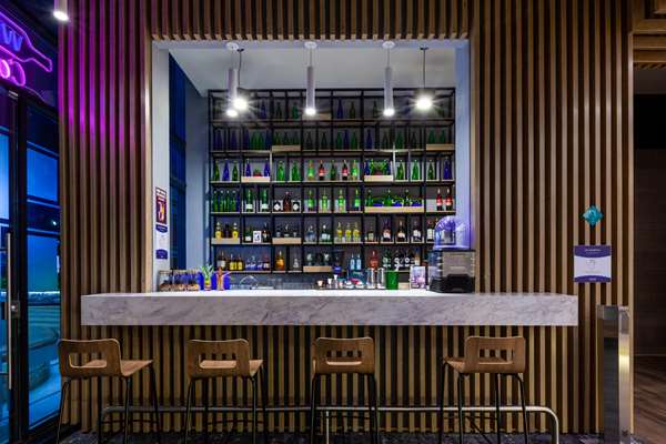 Ramada Encore by Wyndham Bogota Zona Franca — 4