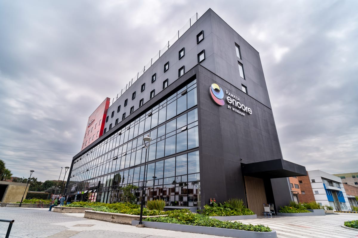 Ramada Encore by Wyndham Bogota Zona Franca — 5