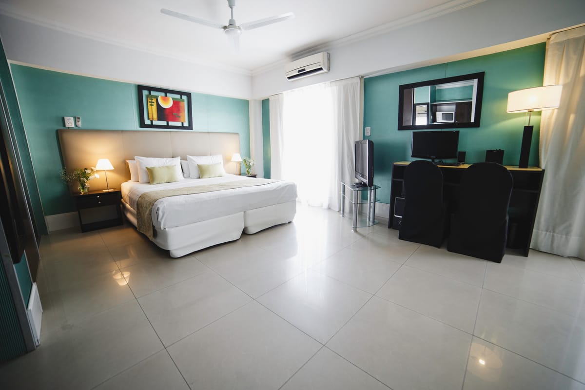 Ker Urquiza Hotel — 2