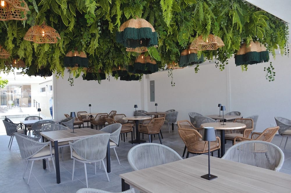 Astra Beach Club & Resort — 4