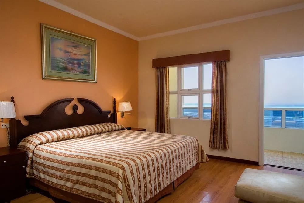Hotel Bahía Dorada — 4