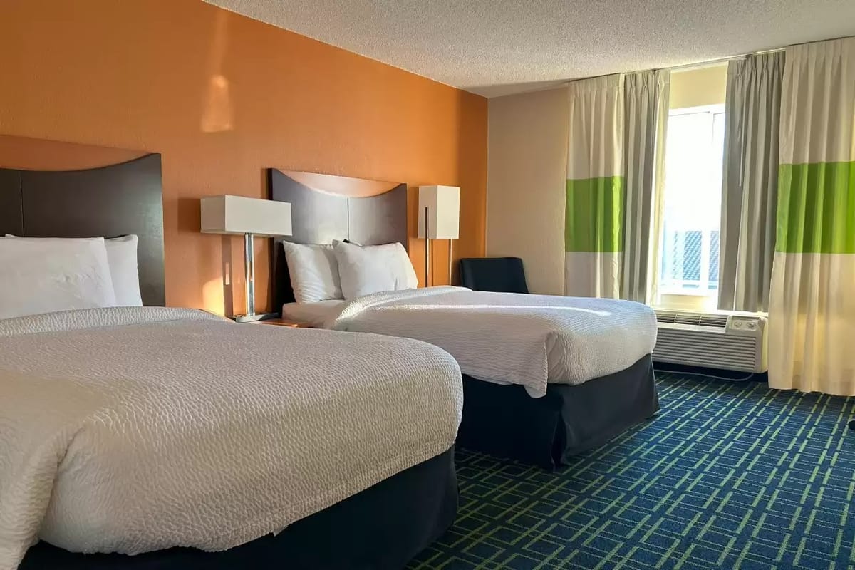 Country Inn & Suites by Radisson, Fayetteville I-95, NC — 1