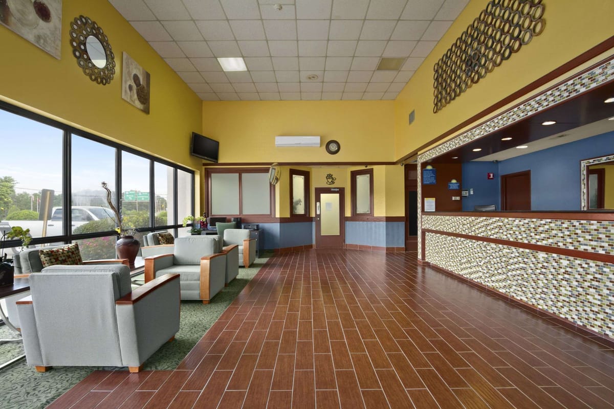 Days Inn by Wyndham Fayetteville-South/I-95 Exit 49 — 5
