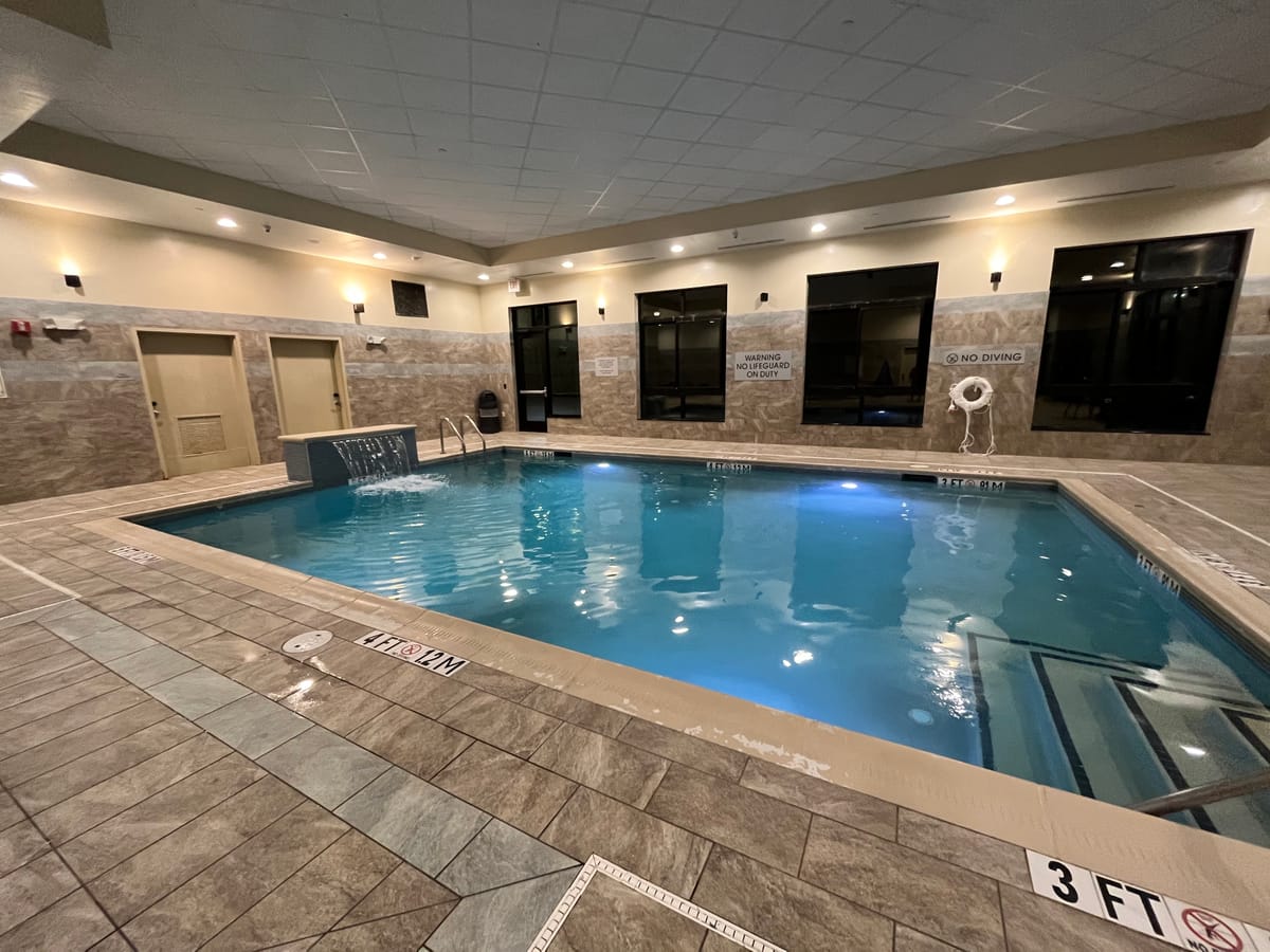 Embassy Suites by Hilton Fayetteville Fort Bragg — 2