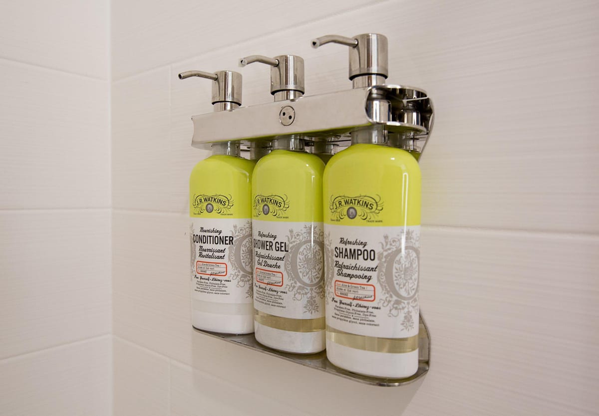 Holiday Inn Express & Suites Fayetteville South by IHG — 5