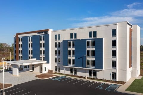 SpringHill Suites by Marriott Fayetteville I 95 — 4