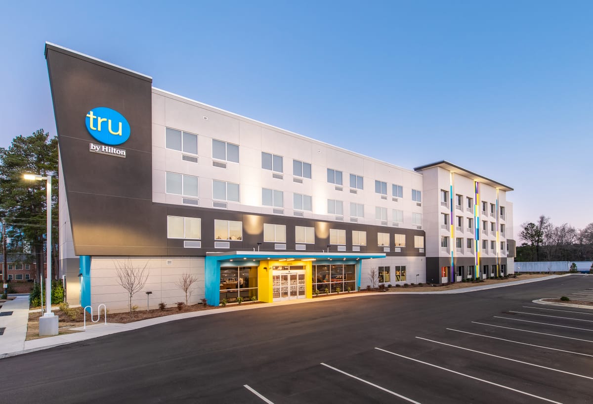 Tru by Hilton Fayetteville I 95 — 3
