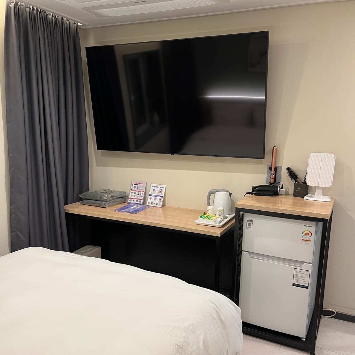 gangseobrowndothotel — 3