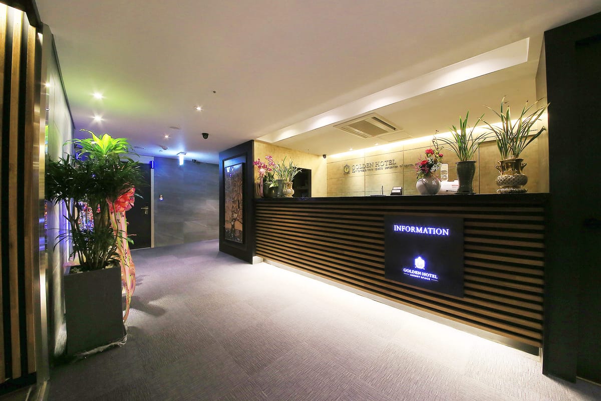 Golden Hotel — 3