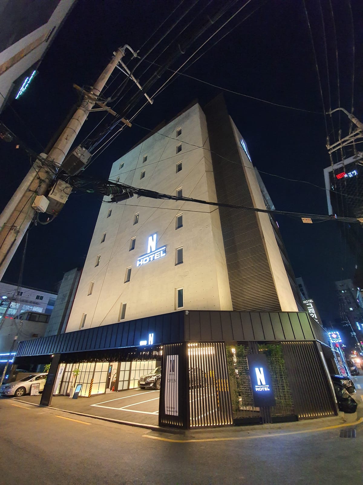 Hotel N — 1