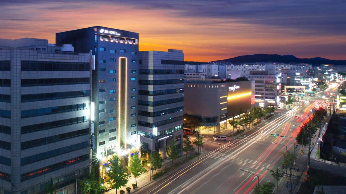 Hotel SR — 5