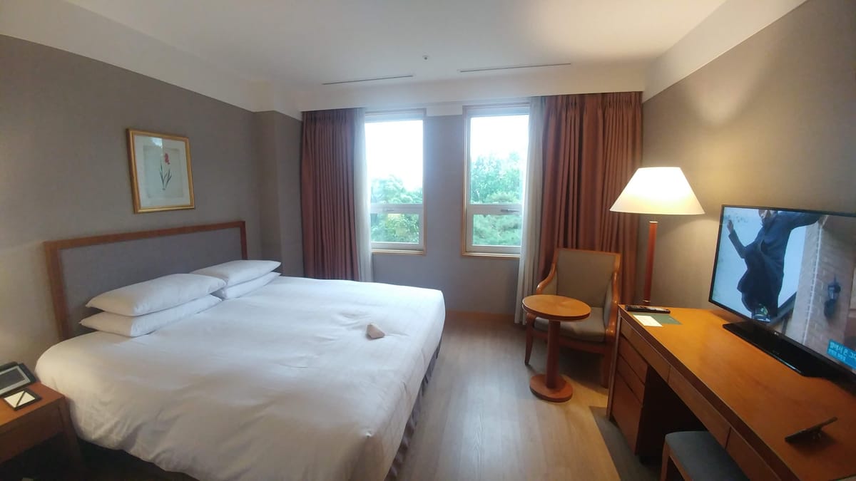 Mayfield Hotel — 4
