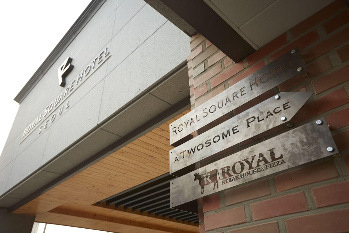 Royal Square Hotel — 5