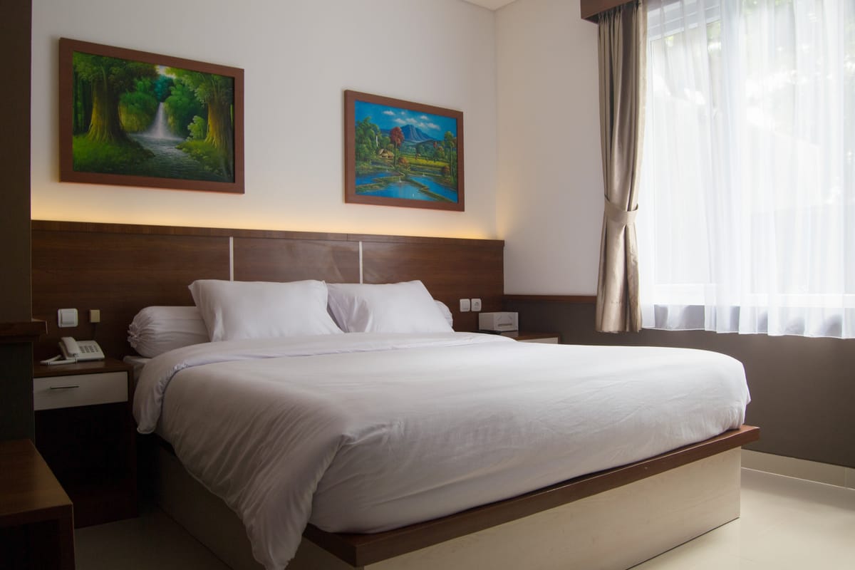 Lima Residence Tebet — 2