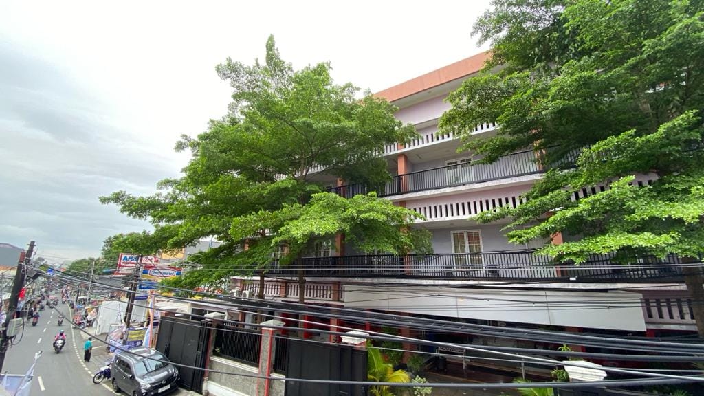 SAFIRA HOMESTAY NEAR HALIM PERDANA KUSUMAH — 5