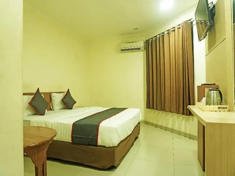 Super OYO Collection O 91409 Hotel Fiducia Otista 153 - 157 — 5