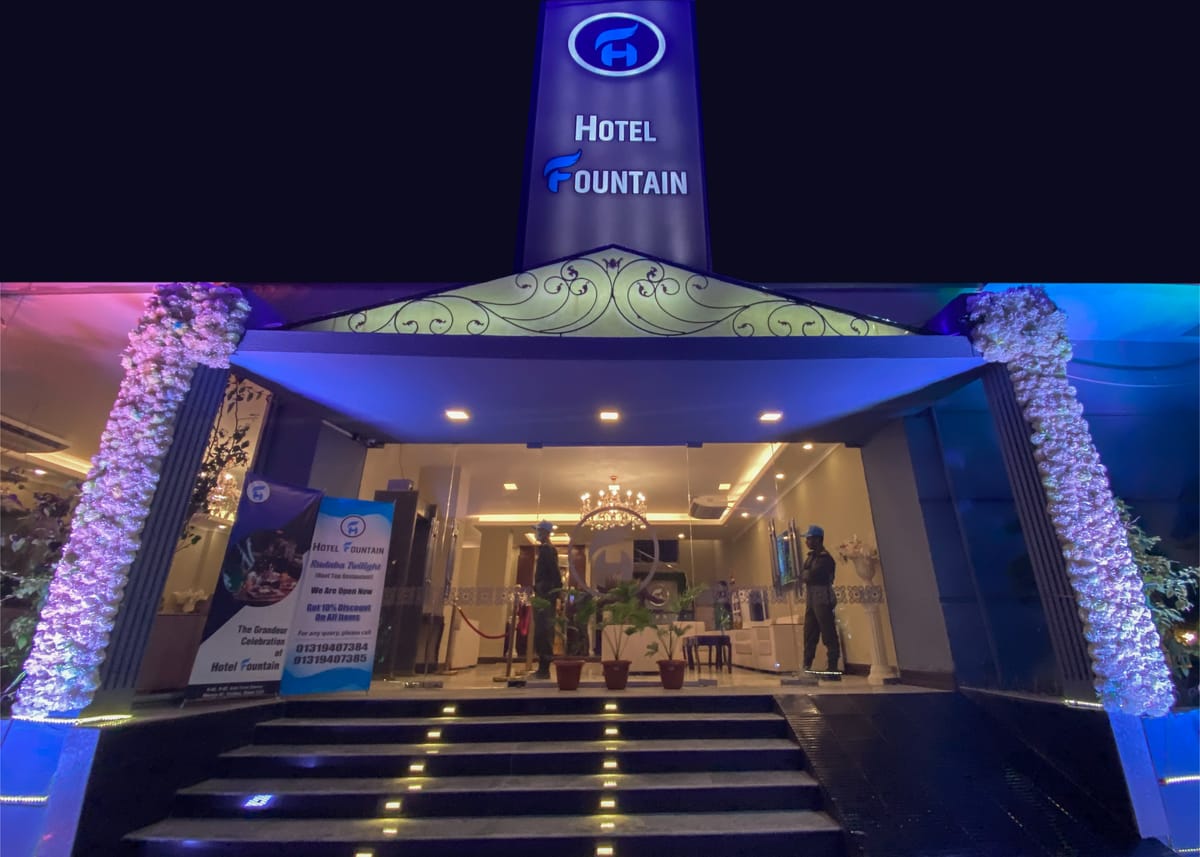 Hotel Fountain — 3
