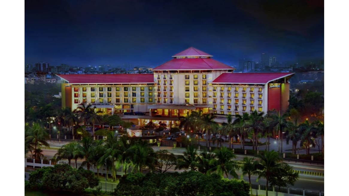 Radisson Blu Water Garden Hotel, Dhaka — 2
