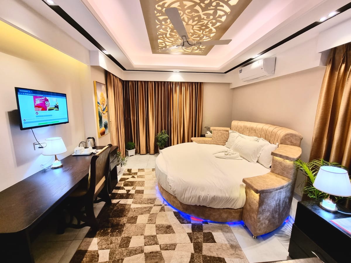 Xpressmall Hotels & Resorts — 1