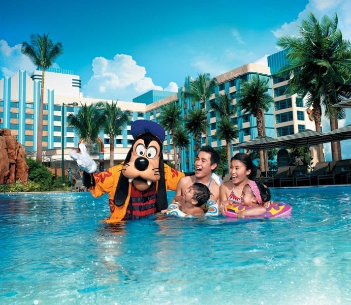 Disney's Hollywood Hotel — 1