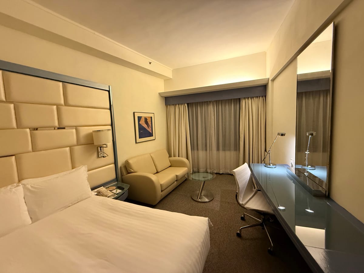 Regal Airport Hotel Hong Kong — 3