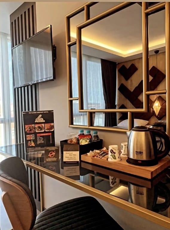 Fly And Stay Airport Hotel — 3