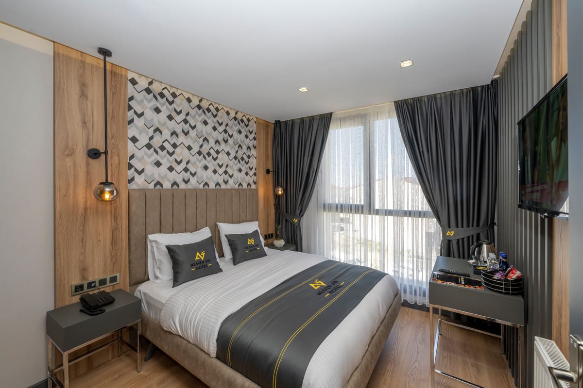 Heaven Inn Airport Hotel — 1