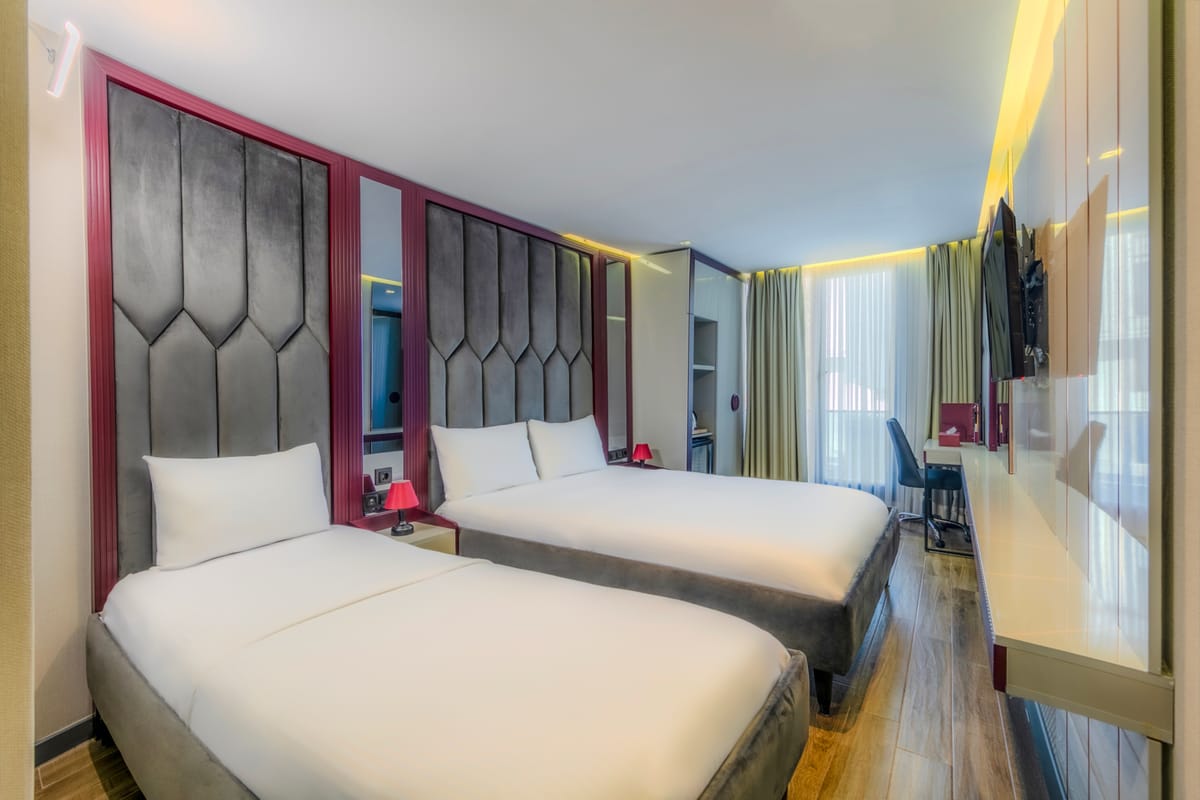 Heaven Premium Airport Hotel — 2