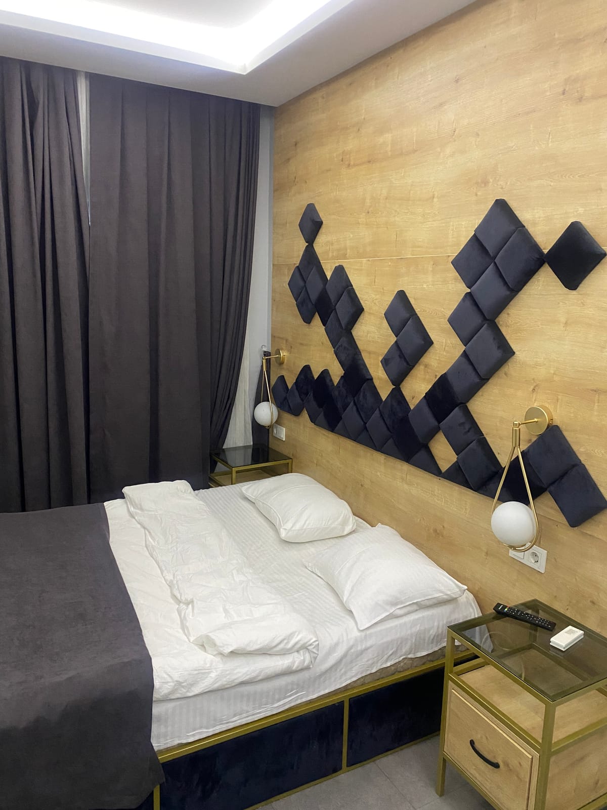 Lily Airport Otel — 2