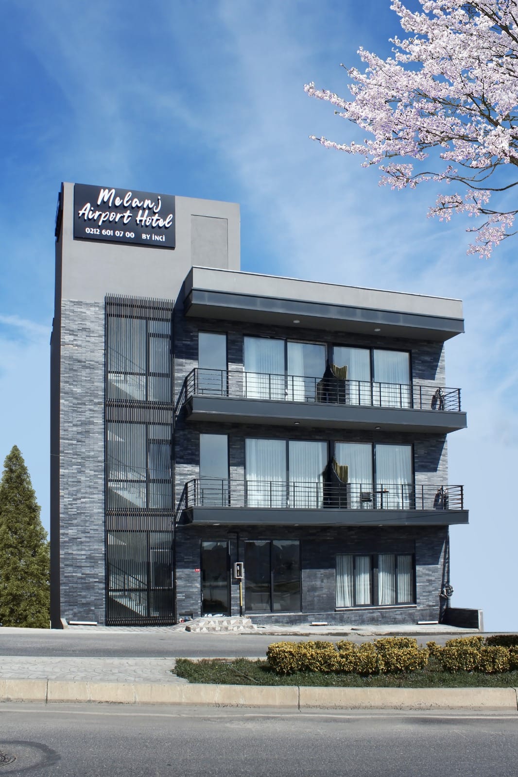 Melanj Airport Hotel — 2