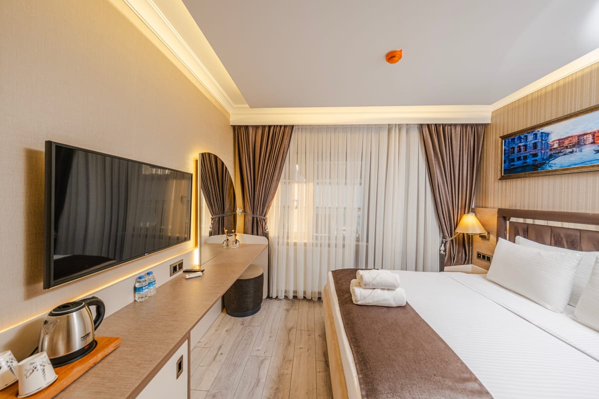 MQ Hotel Suites & SPA — 4