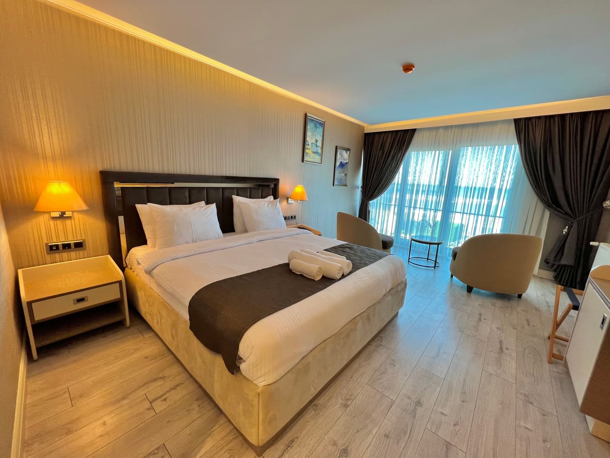 MQ Hotel Suites & SPA — 5