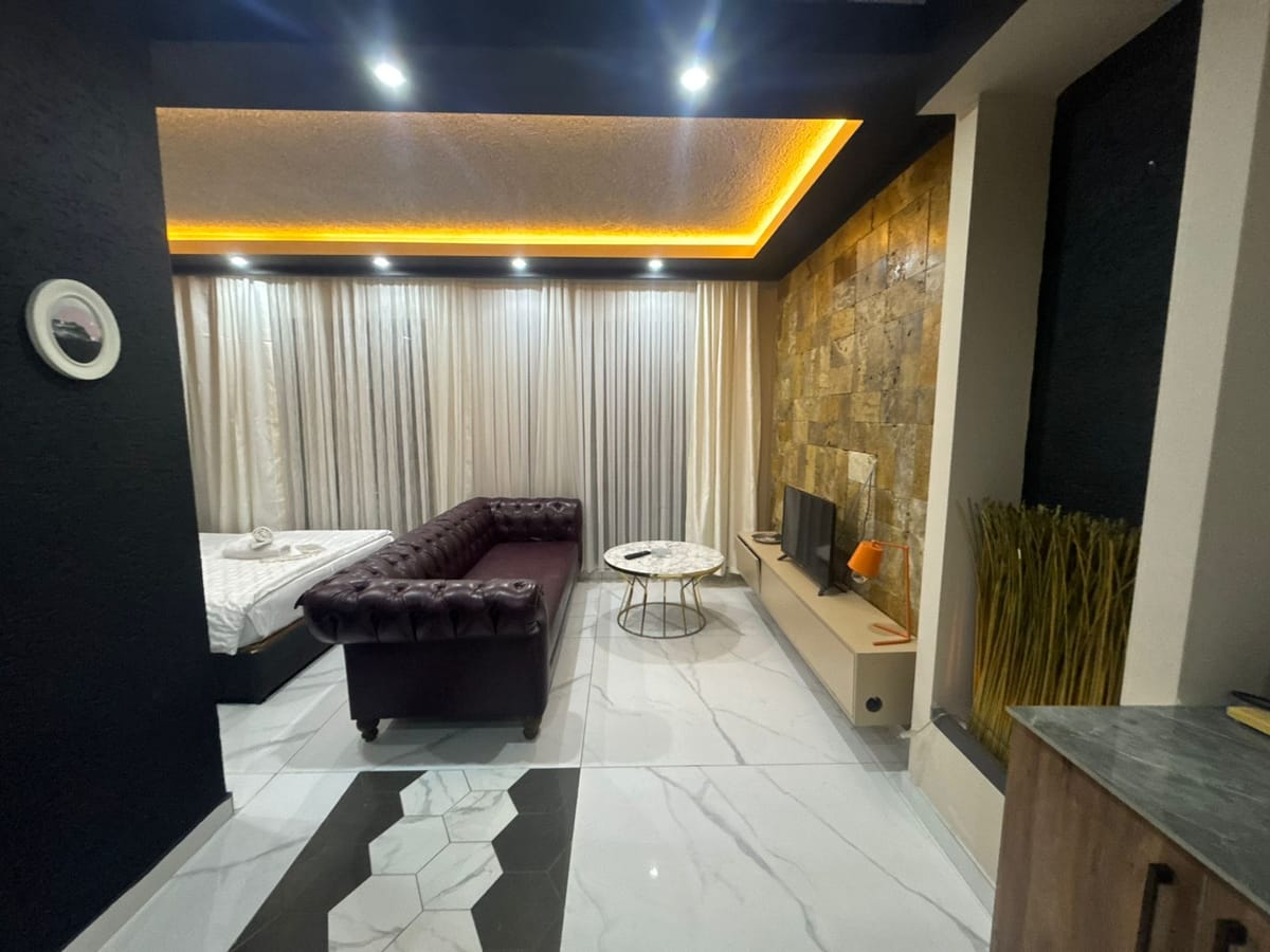 Paradise Palace Hotel — 1