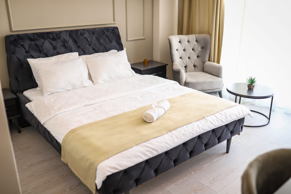 PETRA HOTEL TUZLA — 4