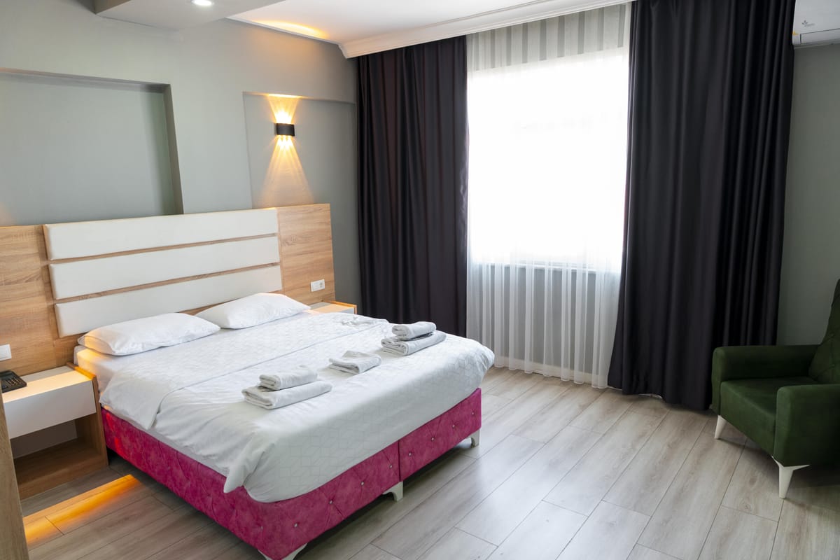 Rio's Hotel — 2